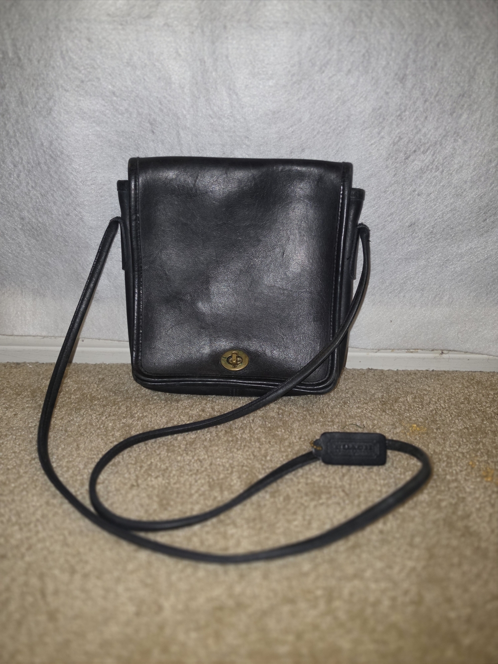 Vintage Coach "Compact Pouch" (Style #9960)